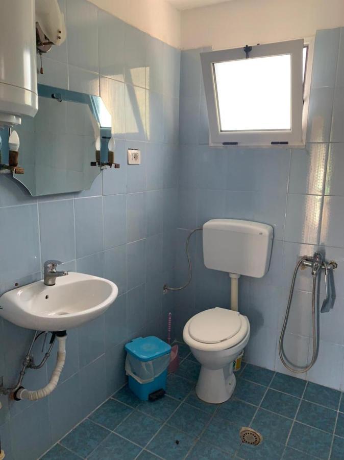 Отель Denaj House Химара Экстерьер фото